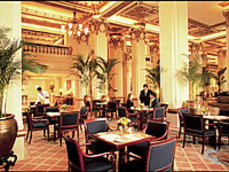 ロビーラウンジ