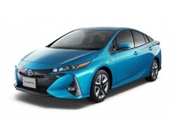 日本仕様のプリウスPHV登場、ソーラー充電の能力は？