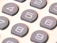 支給条件は厳しいけれど、給付型の奨学金もたくさんあるのです