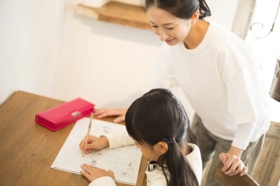 間違えやすい漢字は家庭でも根気よく練習を