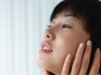 ホルモンも肌の若さをキープする大切な成分
