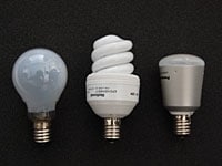 口金E17の電球