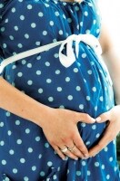 妊娠すると脚の付け根や骨盤の関節が痛くなることもあります