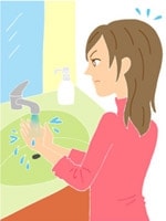 水洗いなどの家事では要注意。手洗いのしすぎも避けましょう