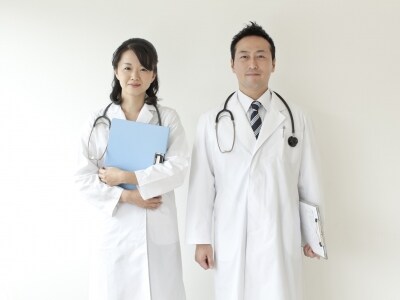 医師