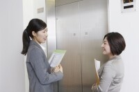 エレベーター内での席次、マナー