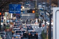 すべての車が任意保険に加入しているわけではありません…。自賠責保険だけでは保険金が足りないことも多々あります。