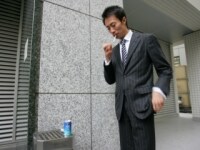タバコをやめて小遣いを増やそうかな