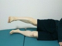 下肢を持ち上げるだけで、脚の重さがズシっと感じられる人も