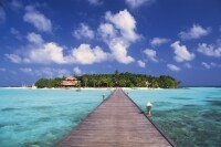 海外旅行保険で治療費用と救援費用は重要