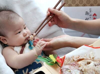 お食い初めの準備・やり方を解