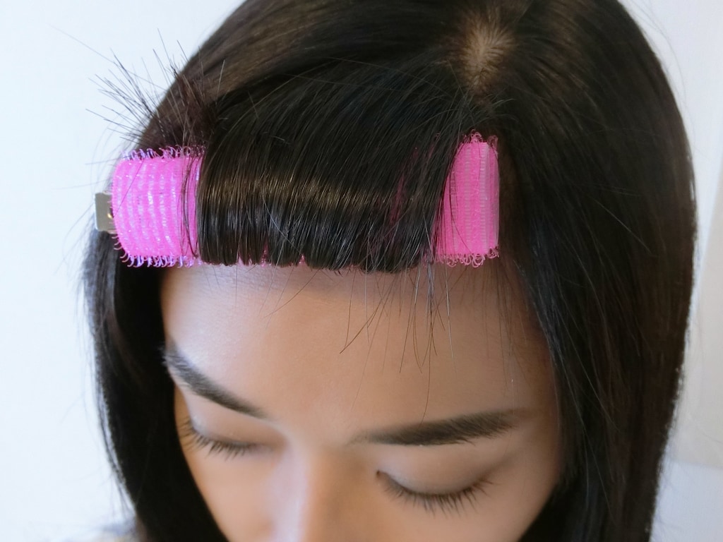 斜め前髪がメイクしながらできる！はさんで巻くだけで憧れのヘアスタイル