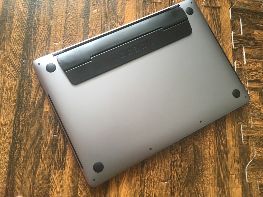 肩こりも解消！？「kickflip」でパソコン作業の効率がアップ