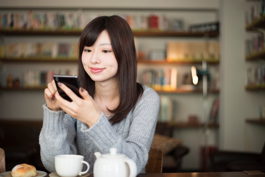 メルカリの新着通知をリアルタイムにお知らせするフリマアラートの使い方