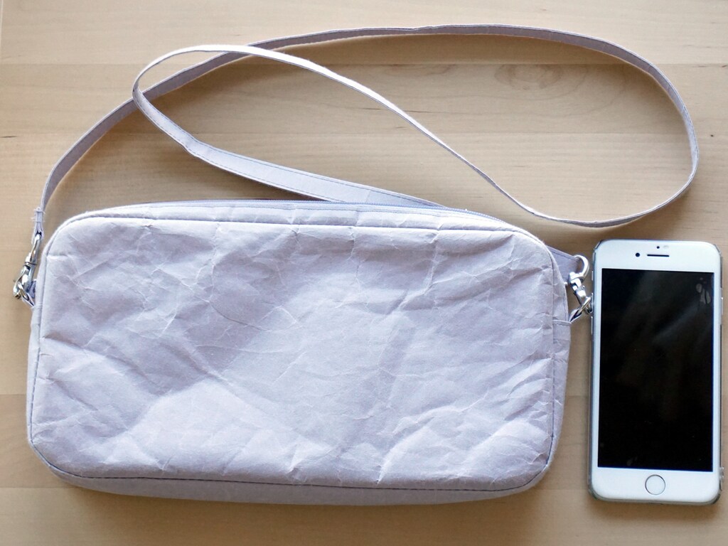 約70g！SIWA（シワ）のマルチクラッチバッグが存在を忘れるくらい軽い！