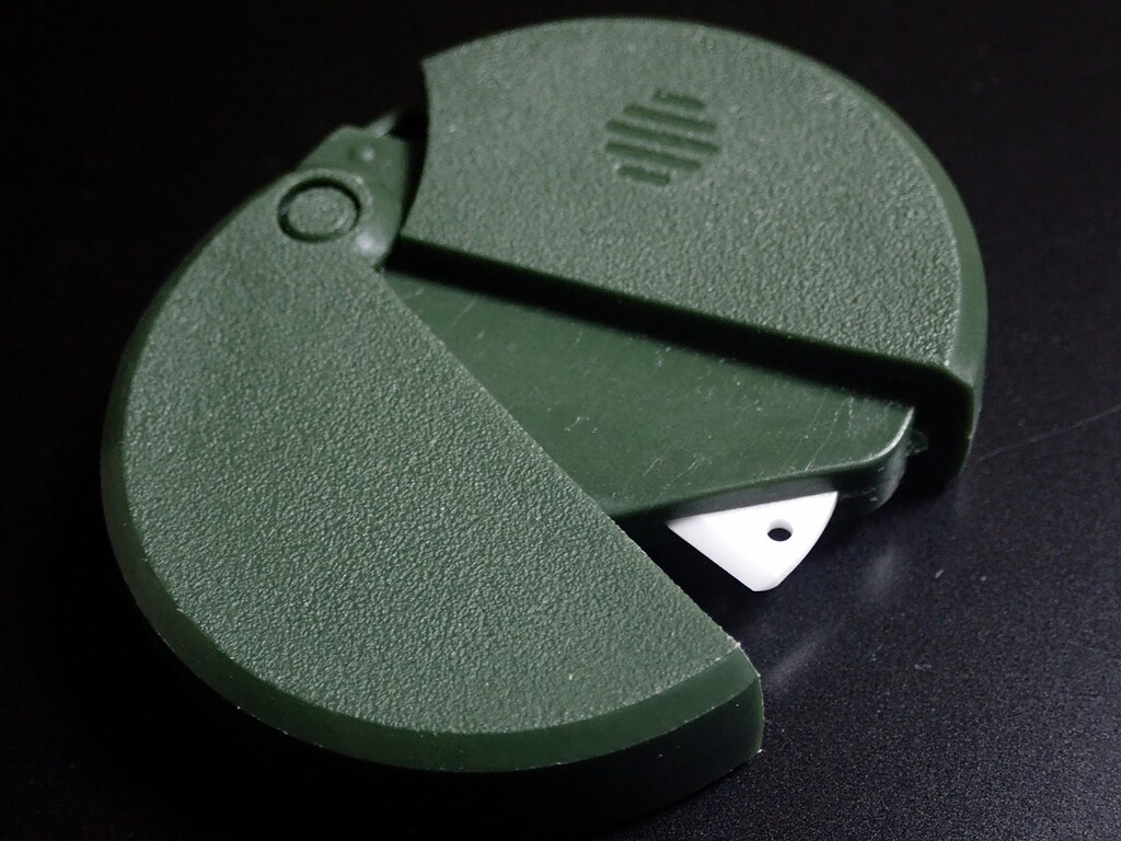 とにかく簡単＆安全！あっという間に開けられる段ボールカッター