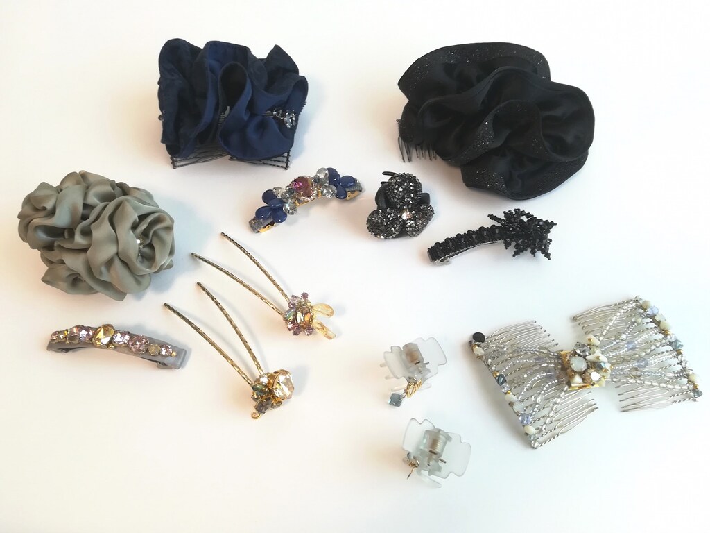 伸びかけの髪もかわいく！おしゃれに見えるヘアアクセ「コンプレックス ビズ」