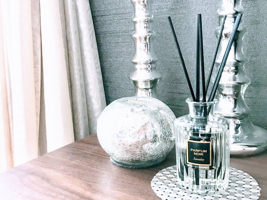 コスパ最高＆リピ買い！部屋が上質空間になる「サワデー香るスティック」