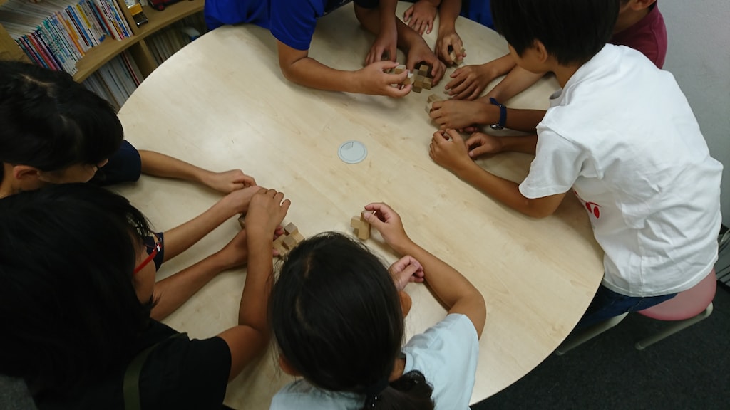 藤井聡太フィーバーで話題の「キュボロ」より手頃な知育玩具はコレ