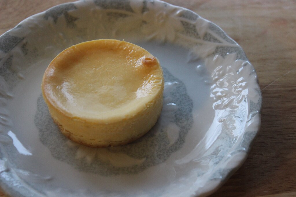 コンビニでスイーツを買うなら、まずはチーズケーキ！