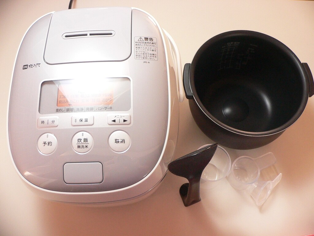 パンや煮物の調理も！1台で何役もこなすタイガーの炊飯器
