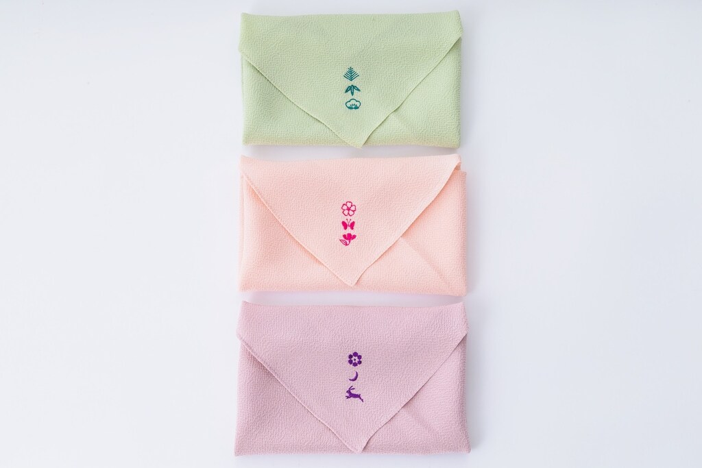 結婚式の必需品！一生モノになる京都老舗の「ふくさ」