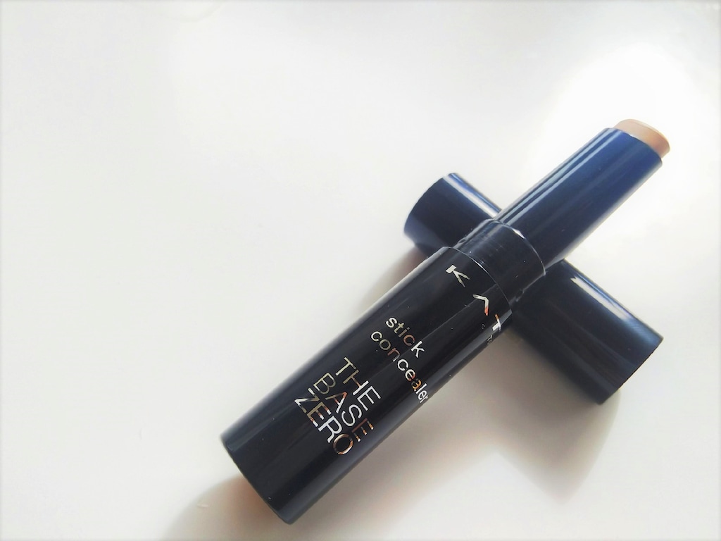コンシーラーのシミ隠しならケイトの「スティックコンシーラー」が超優秀