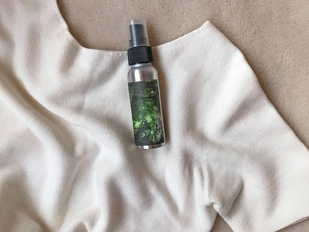 花粉症の季節にも◎！オーガニックブランドが手がけた服や室内に使えるミストスプレー