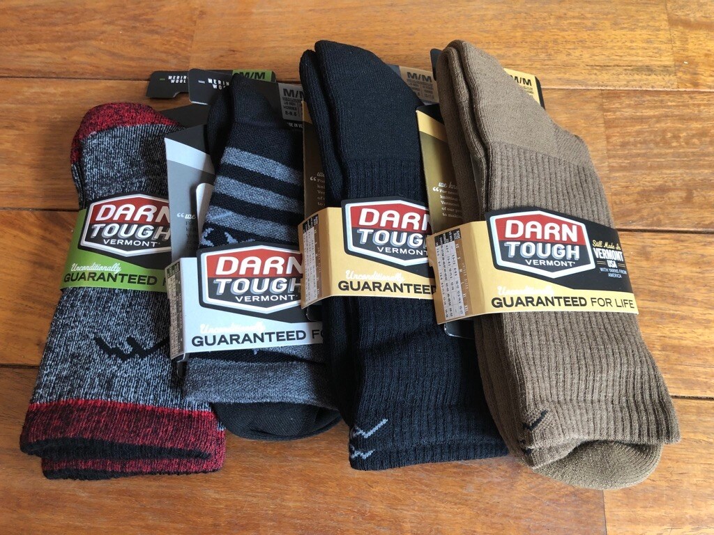 生涯保証！一生使える耐久性を誇る靴下「ダーンタフ バーモント」