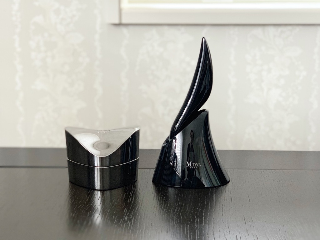 マドンナがプロデュースしたクレイマスクに感動！その効果と使い方とは