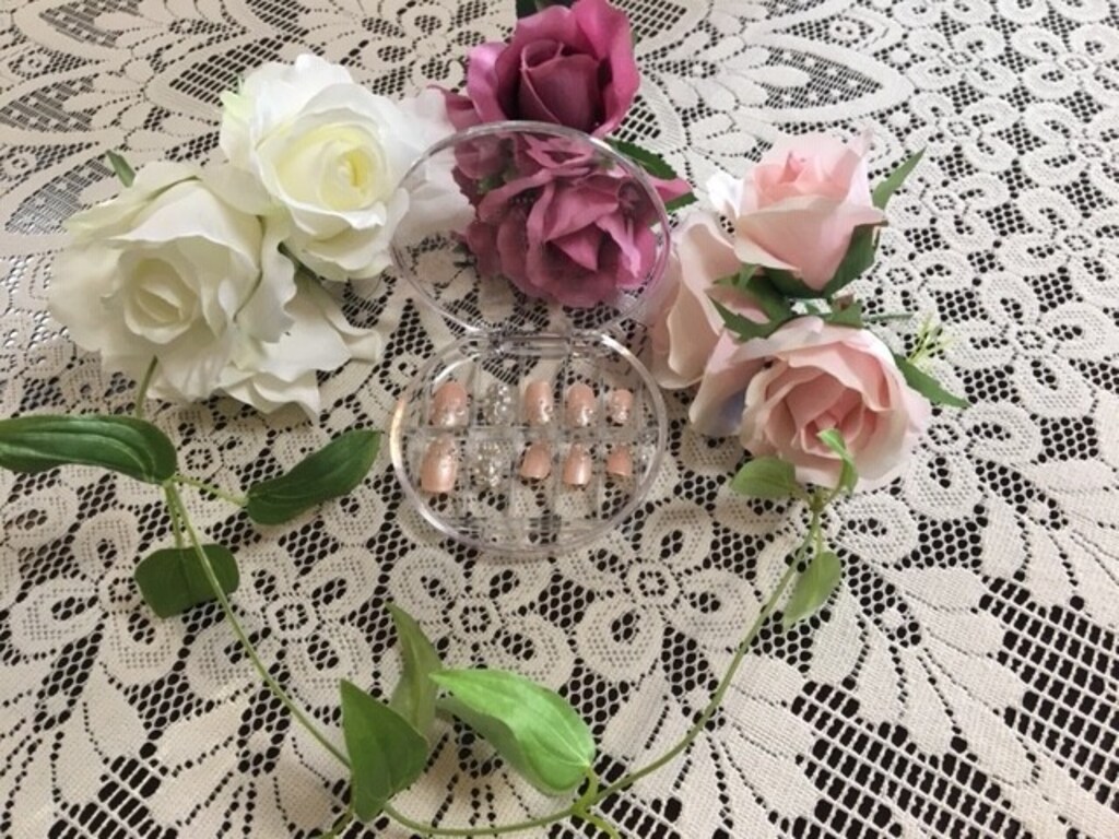 ネイルの時間を短縮！何度でも取り外しできるネイルチップ「ジュネル」