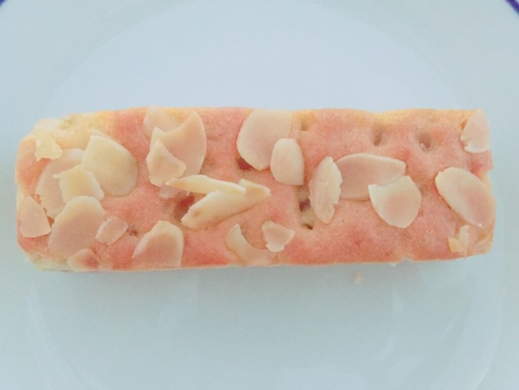 少量でも大満足の無印良品のおやつ！不揃いシリーズのりんごケーキ