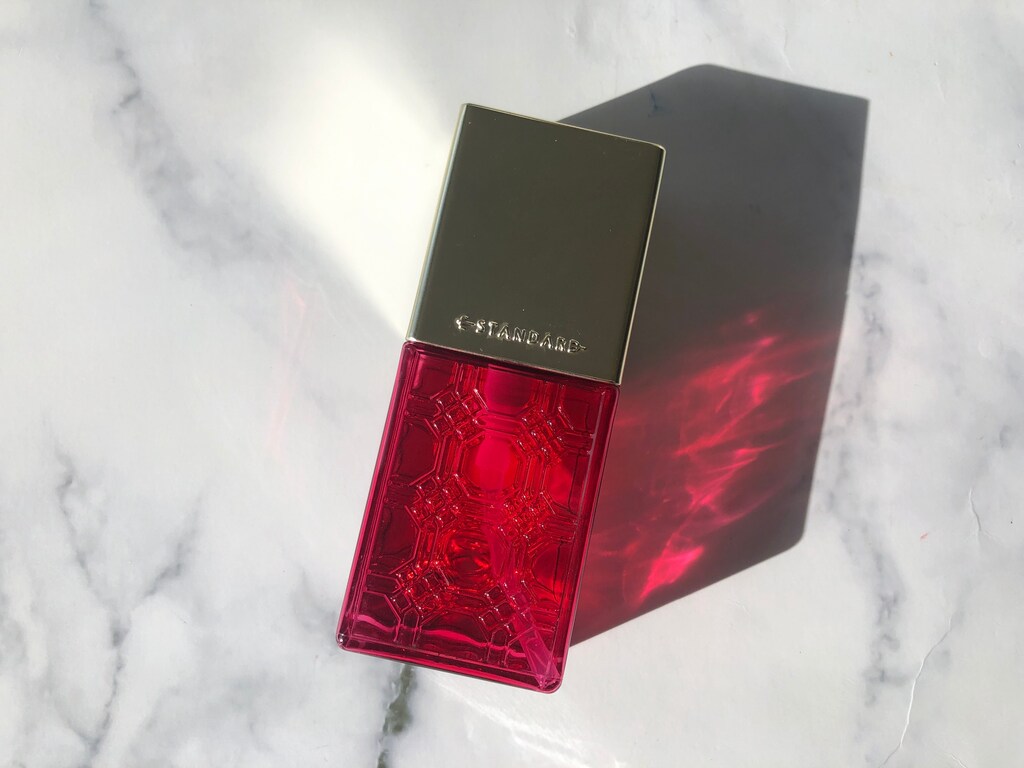 女性のスイッチをオン！E STANDARDの「ヘアオイル ダマスクローズ」