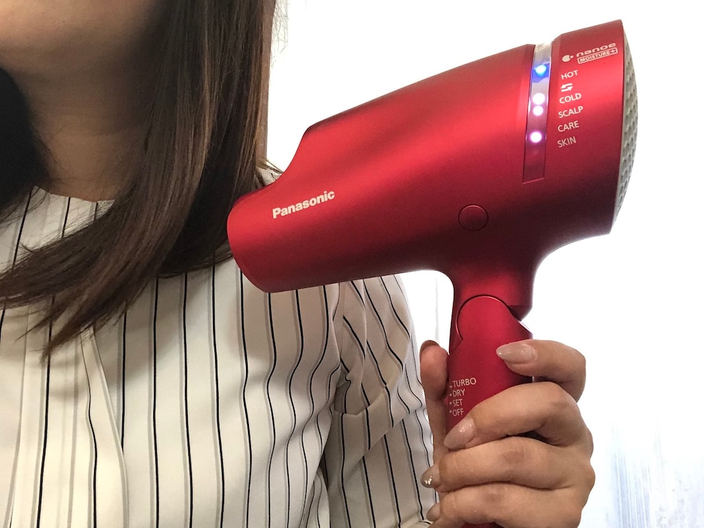 パサつき髪を改善！スキンモード搭載のパナソニックのドライヤー「ナノケア」が超優秀