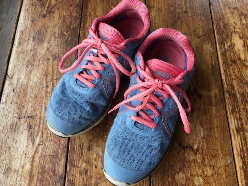 マサイ族の足にヒントを得たシューズ「MBTシューズ」で効果的なウォーキングを