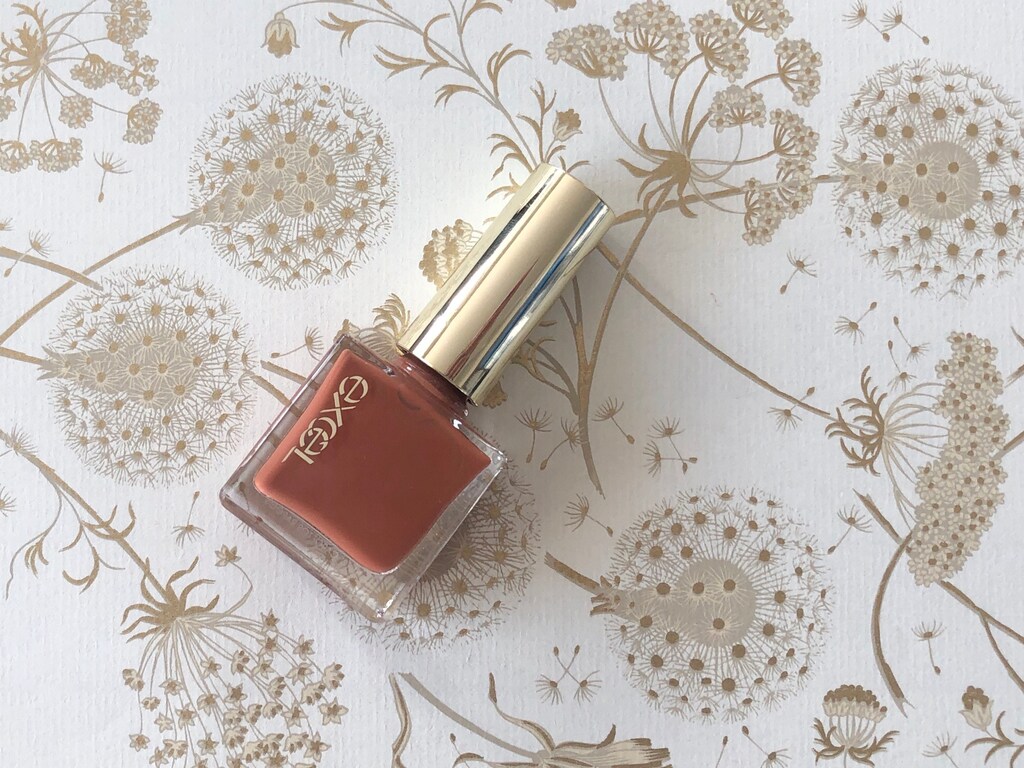 プチプラブランド「エクセル」の「ネイルポリッシュ  N」はくすみカラーが絶妙！