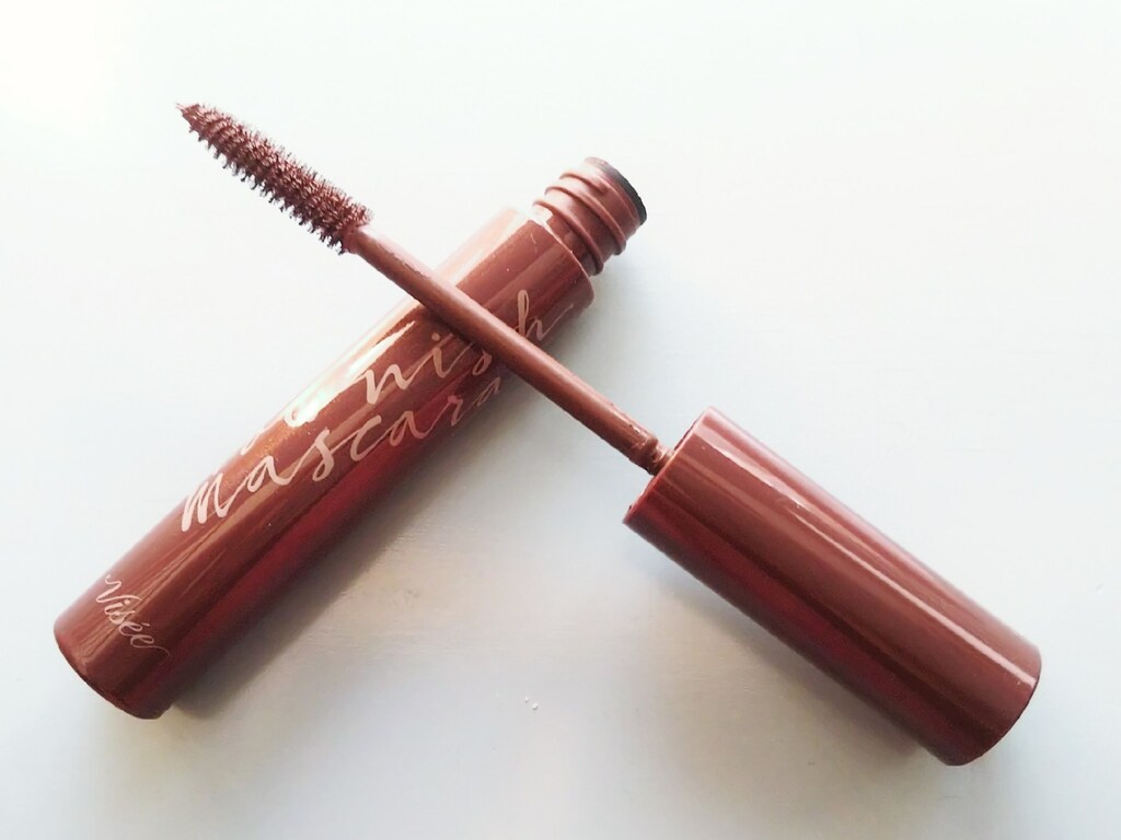 大人女性におすすめ！プチプラなのに自然な仕上がりな「ヴィセ」のマスカラ