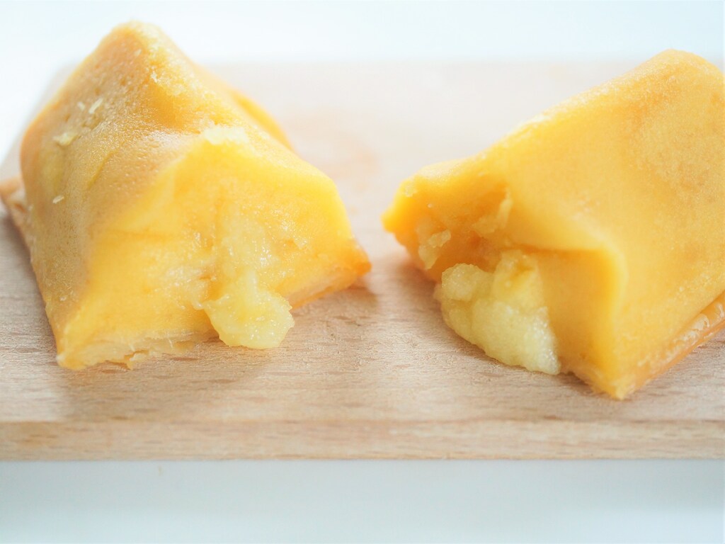 三角形が可愛い「POGG」のスイートポテトパイは温めても冷やしても美味しい！