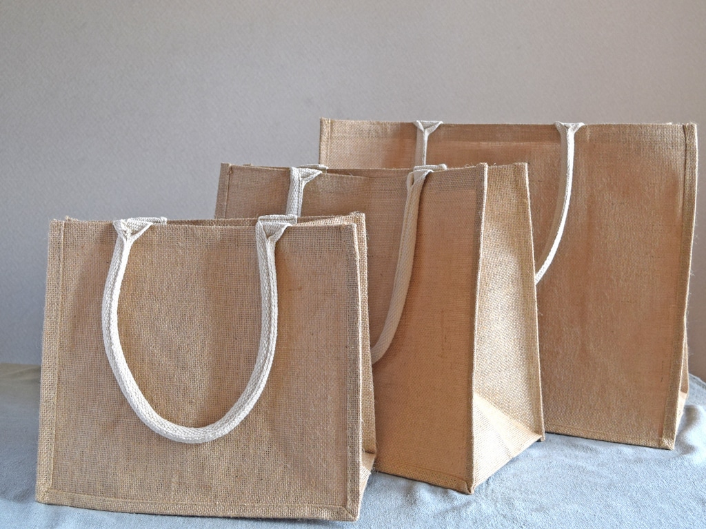 無印良品で完売続出したエコバッグ！デザインも機能も最高「ジュートマイバッグ」
