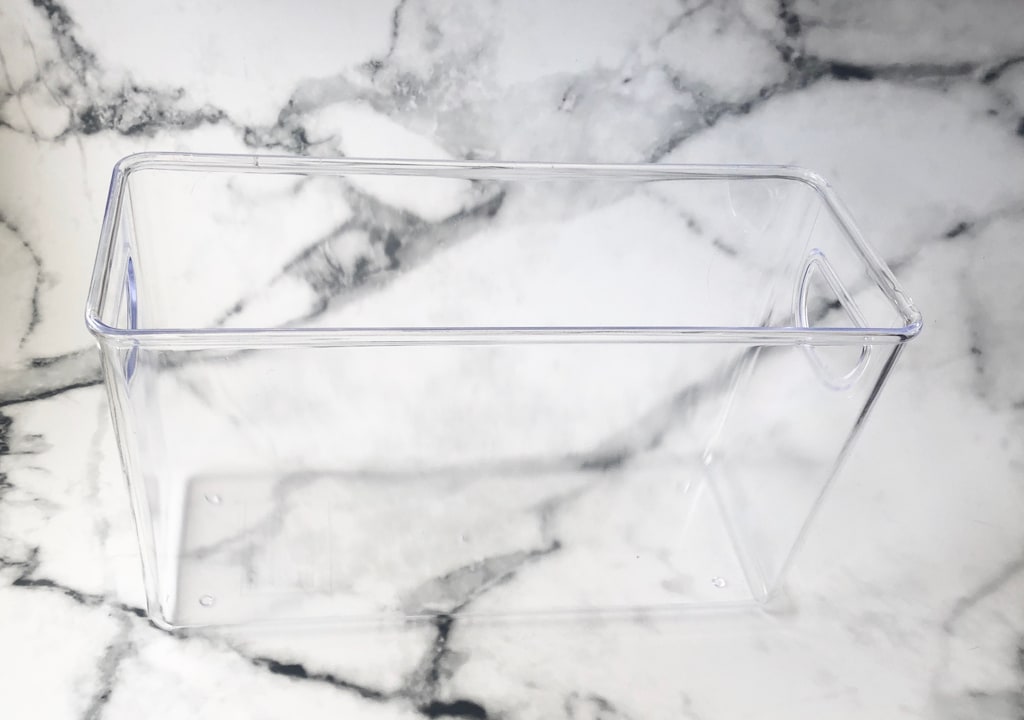 冷蔵庫以外も！ニトリ整理トレーがドライヤーの収納に使える