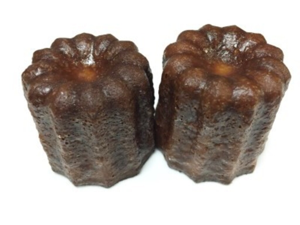 フランスの伝統菓子「カヌレ」本場の味を楽しむなら「Paul」で