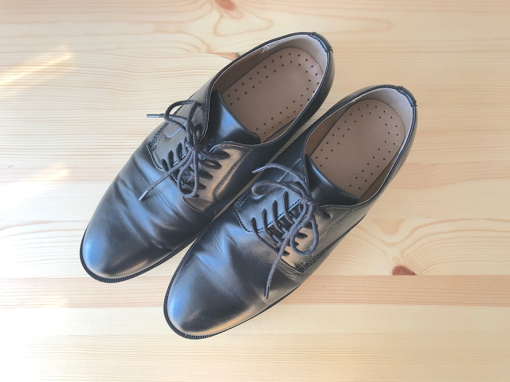 疲れにくい革靴！GUの「アクティブスマートダービーシューズ」がおすすめ