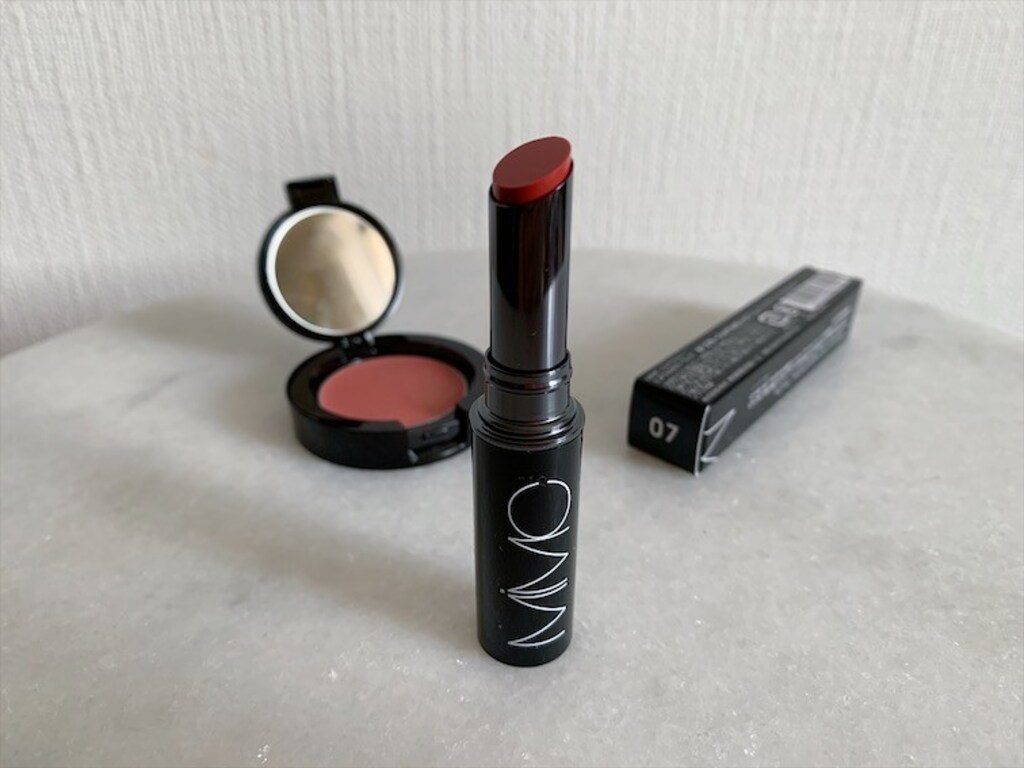 肌に優しいMiMCのミネラルカラーリップがおすすめ！UVケアできて発色良し