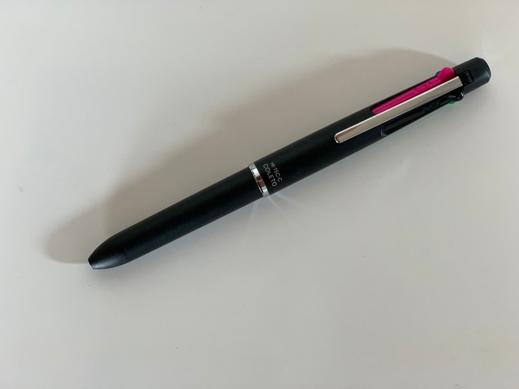 ミニマリストのおすすめ文房具！ペンは「ハイテックＣコレト1000」一択