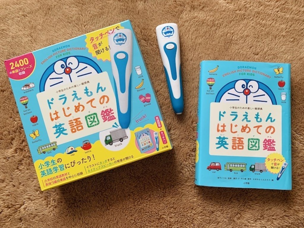 タッチペンで楽しい！ 幼児教材「ドラえもんはじめての英語図鑑」が口コミで話題