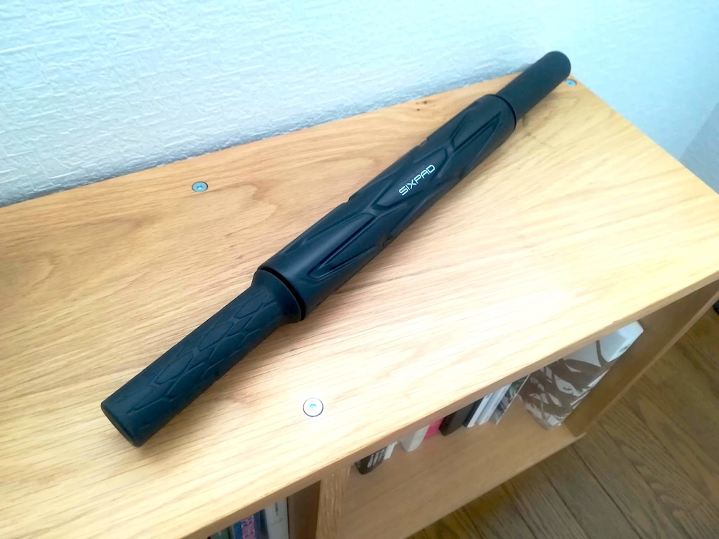 シックスパッドのストレッチロッドはデザイン性が◎ スタイリッシュにトレーニング！