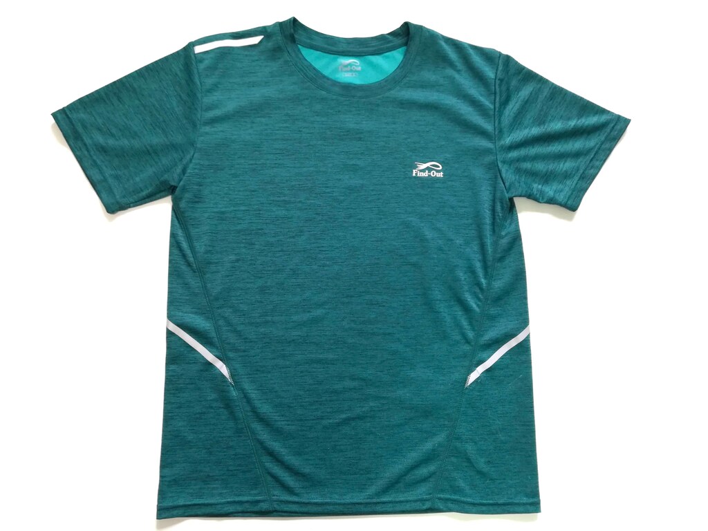 圧倒的コスパ！ワークマンプラス「冷感リフレクティブTシャツ」は機能もデザインも◎