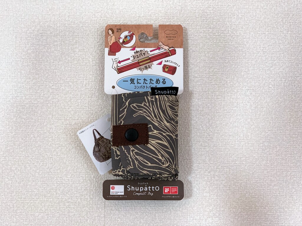 ミニマリストのエコバッグ選び！人気「シュパット」はMサイズのマカロニ柄をチョイス