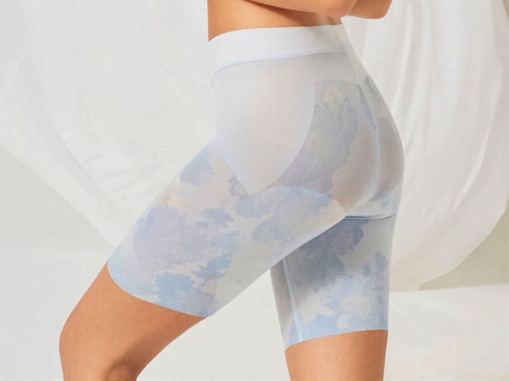 ガードルのおすすめは？薄くて軽いヒップを引き締める新素材が充実