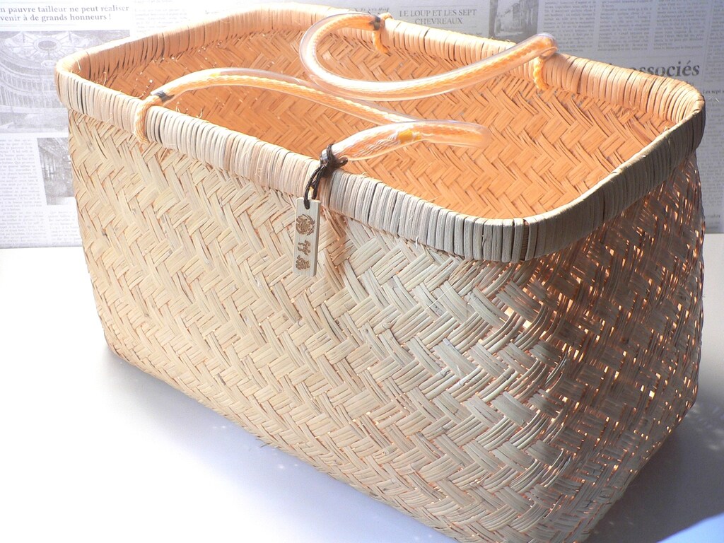 マイバッグ代わりにも！竹虎の「スズ竹市場かご」は国産・手編みにこだわった逸品